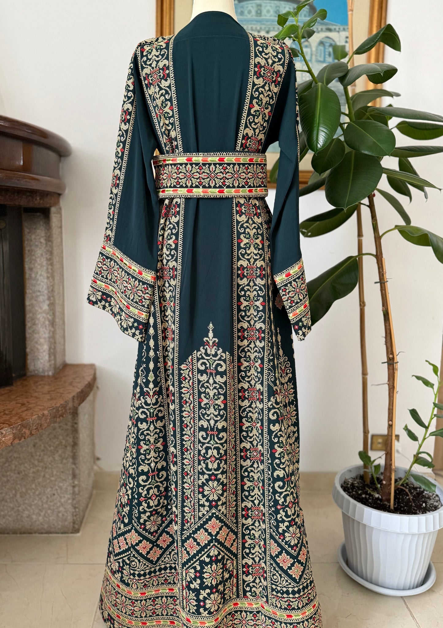 ABITO PALESTINESE “AL NASR”