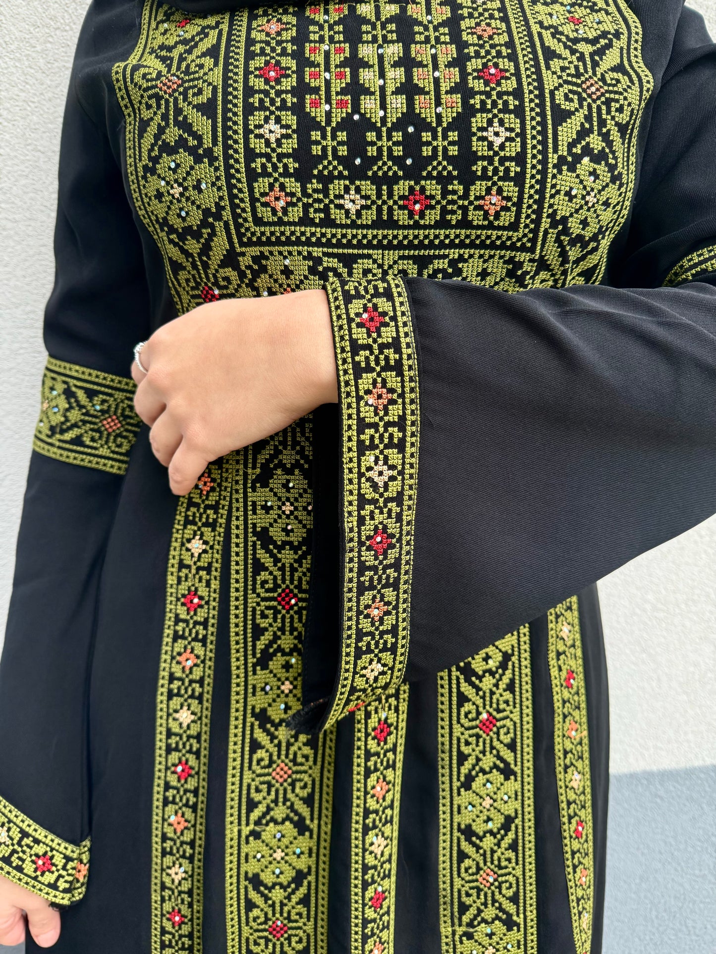 ABITO TRADIZIONALE PALESTINESE