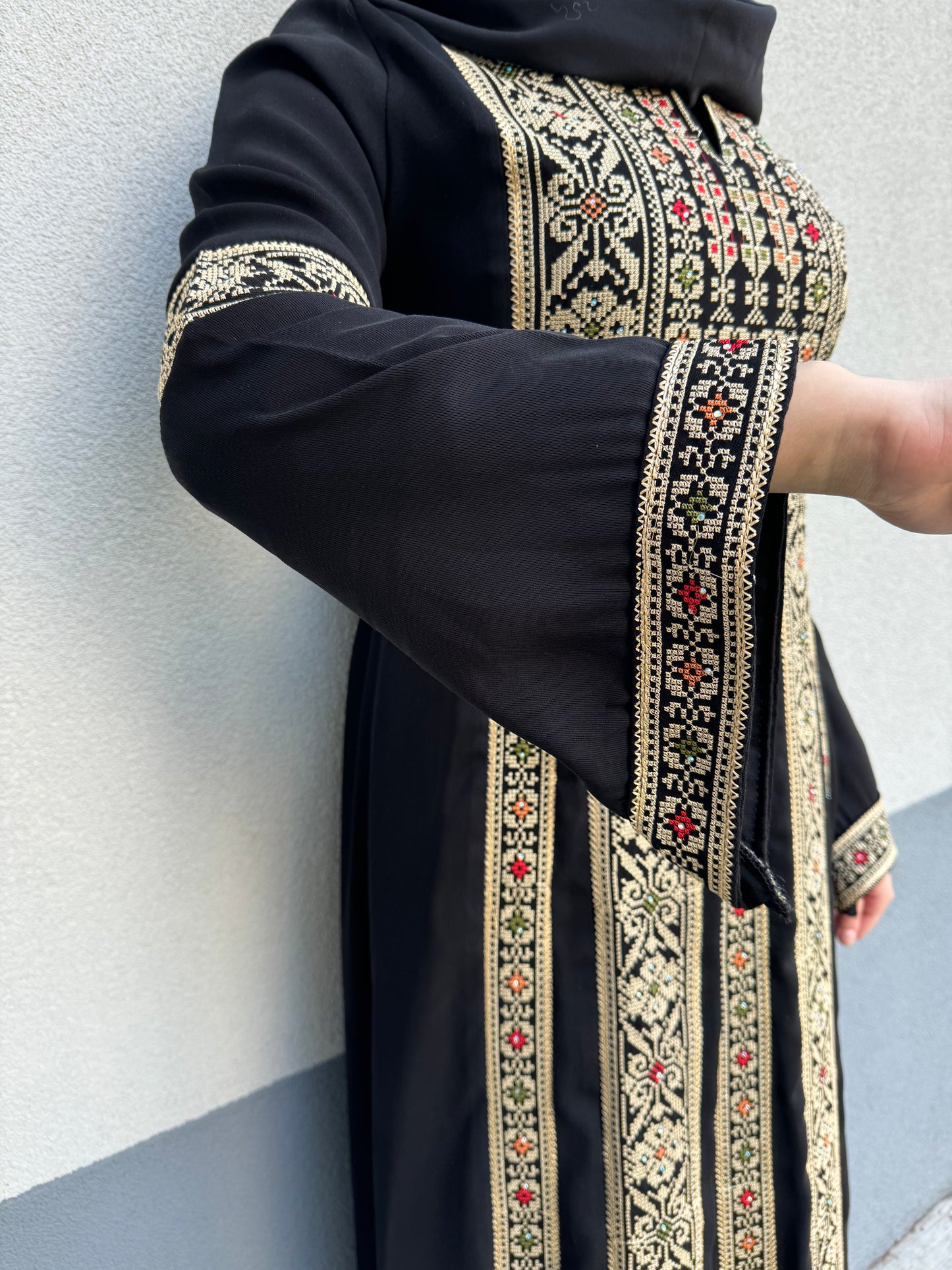 ABITO TRADIZIONALE PALESTINESE