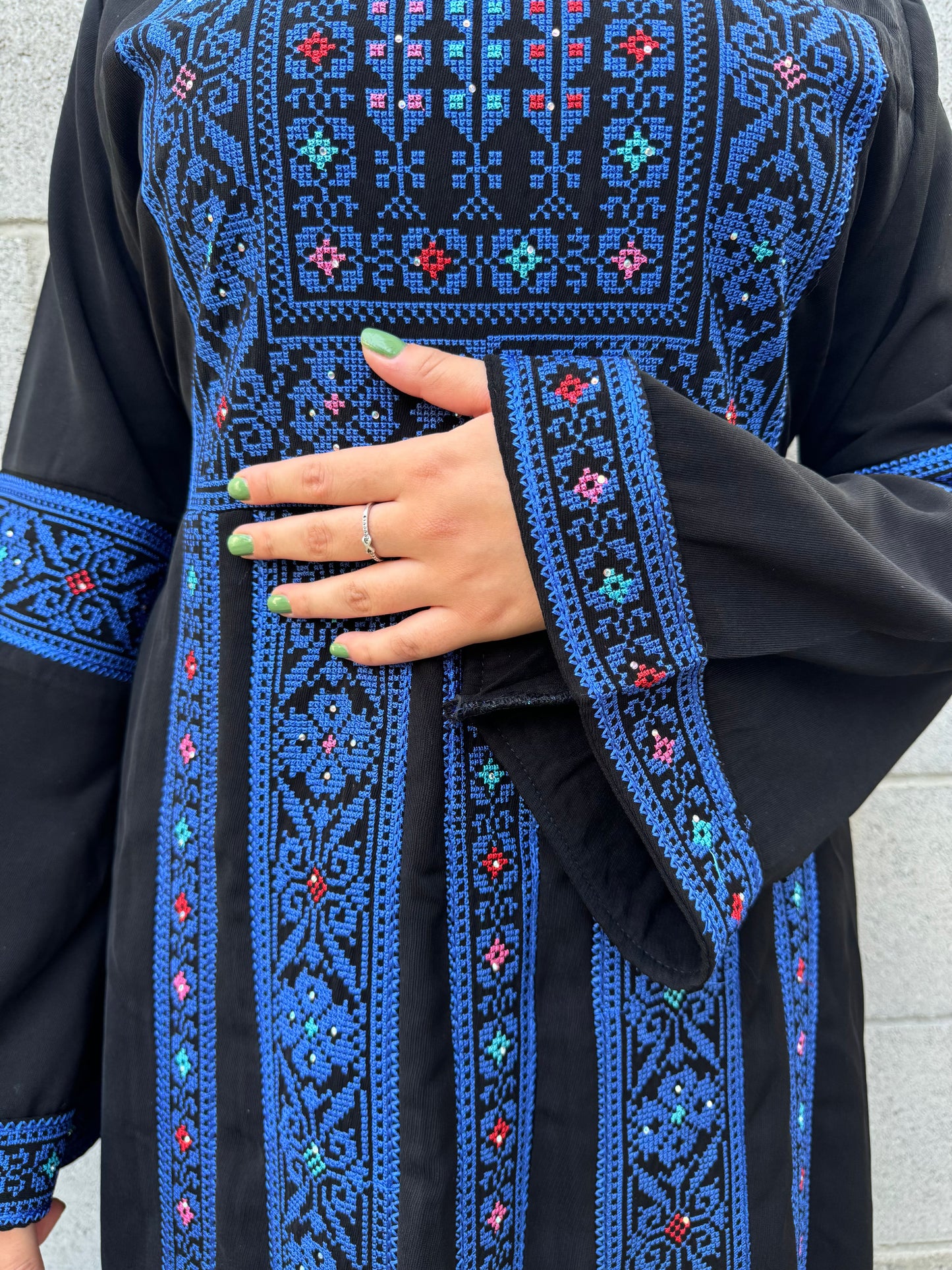 ABITO TRADIZIONALE PALESTINESE