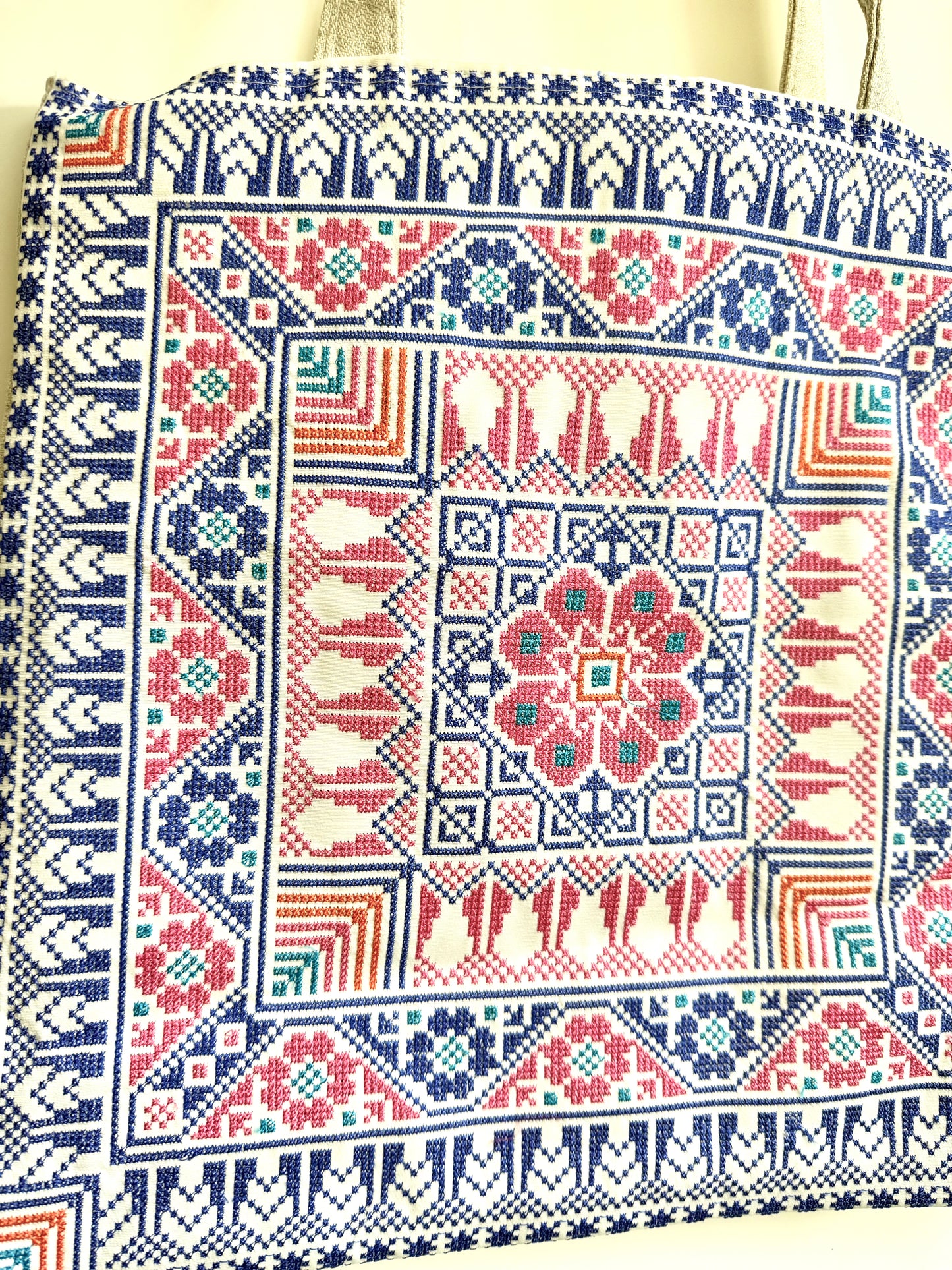 BORSA TATREEZ COLORATA