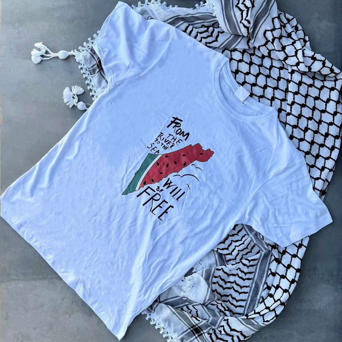 T SHIRT FROM THE RIVER