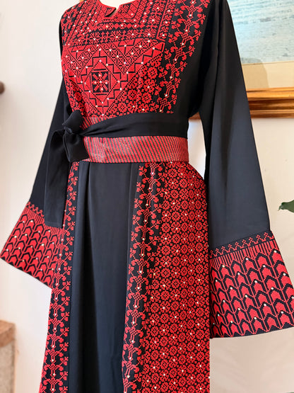 ABITO PALESTINESE “SUMUD” rosso