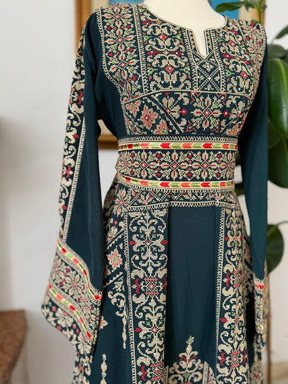 ABITO PALESTINESE “AL NASR”