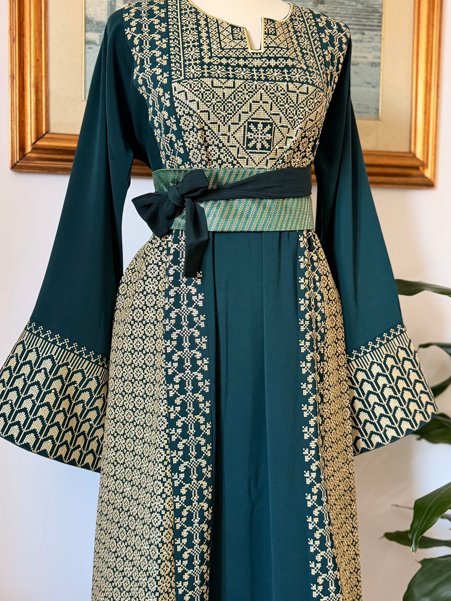 ABITO PALESTINESE “SUMUD” verde