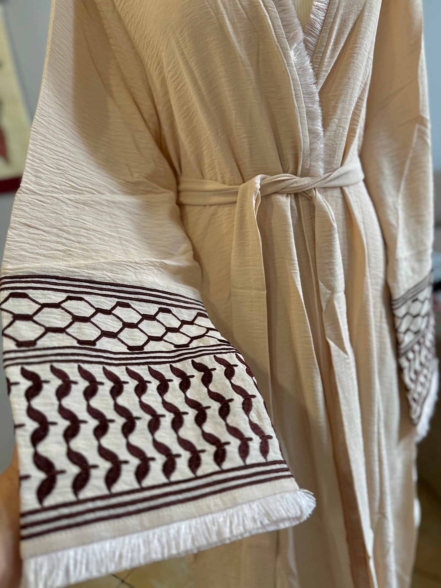 CARDIGAN CON MANICHE KEFIYATE